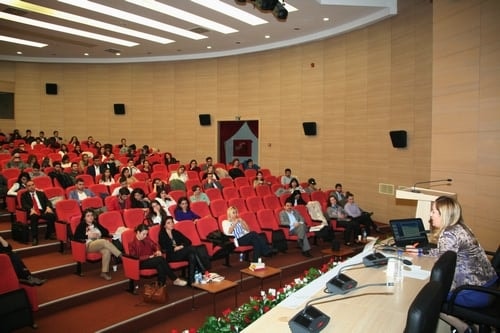 Kadın Hakları Ve Aile İçi Şiddet” Konulu Sertifika Programı Devam Ediyor
 - 55