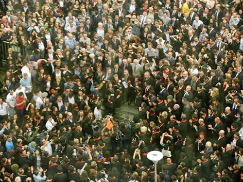 Halka Ve Avukata Yönelik Polis Şiddeti Ve Terörüne Derhal Son Verilmelidir

