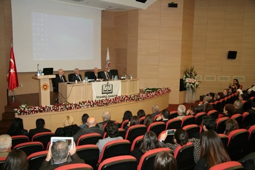 Hukuk Eğitimi Büyük Bir Kaosa Sürüklenmiştir - 83