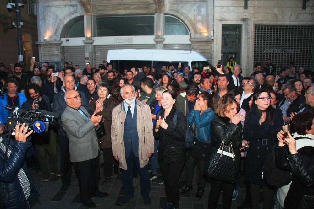 Demokrasi Nöbetine Katılım Genişliyor - 6