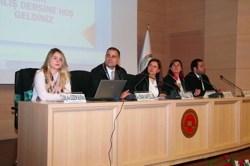 Türkiye’Nin Avukatlara İhtiyacı Var
 - 10