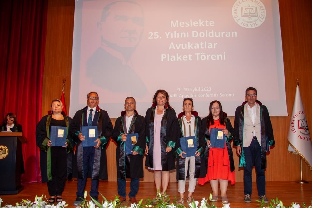 Meslekte 25, 30 ve 35 Yılını Dolduran Meslektaşlarımıza Plaket Verildi - 91