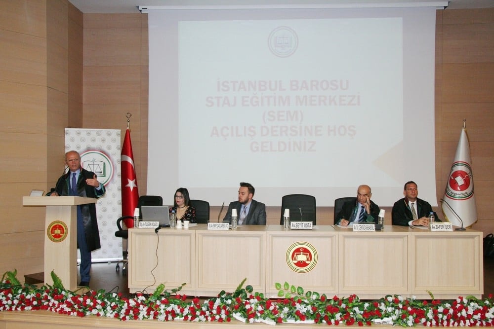 Avukatın Yapacağı İş Hukuk Teknisyenliğine Dönüştürülmemeli - 45