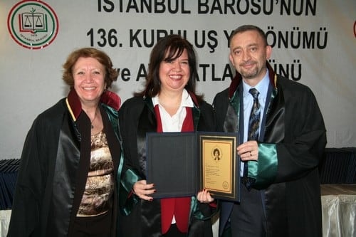 Hukuk Devleti Tesis Edilene, Yargı Bağımsız Olana Kadar, Bedeli Ve Pahası Ne Olursa Olsun Bu Mücadeleyi Birlikte Sürdüreceğiz - 187