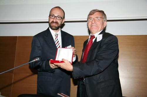 Yeni Değişiklikler Işığında Hmk
 - 33