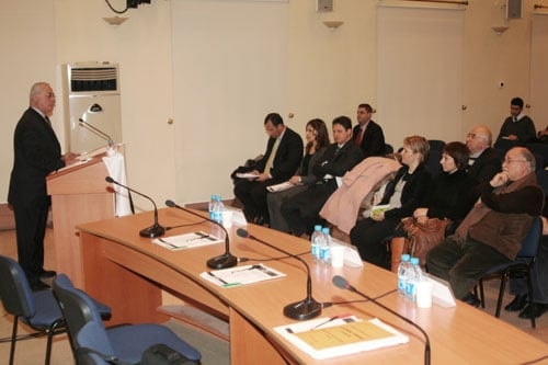 Özel İstihdam Bürolarının 
İşlevi Tartışıldı 
 - 2