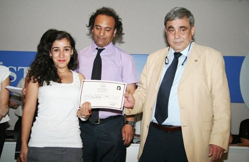 19.Dönem Hukuk İngilizcesi Ve Terminolojisi Derslerini Tamamlayanlara Katılım Belgeleri Verildi - 15