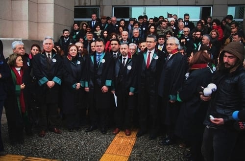 Hukuk Silah, Polis Yargı Olamaz!
 - 9