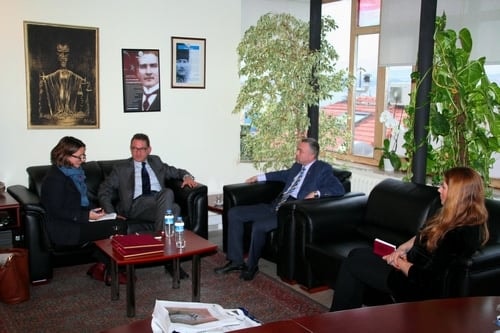 Almanya Başkonsolusu Baromuzu Ziyaret Etti
 - 12