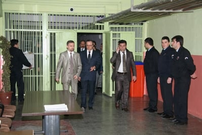 Üsküdar Paşakapısı Ve Ümraniye F Tipi Cezaevinde Avukat Görüşme Ve Bekleme Odaları Hizmete Girdi

 - 16