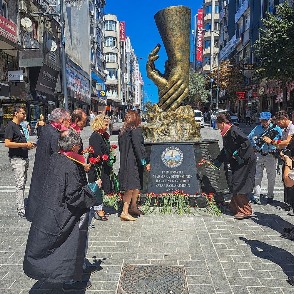 İstanbul Barosu 17 Ağustos'ta Büyükçekmece Adliyesi Önündeydi - 6