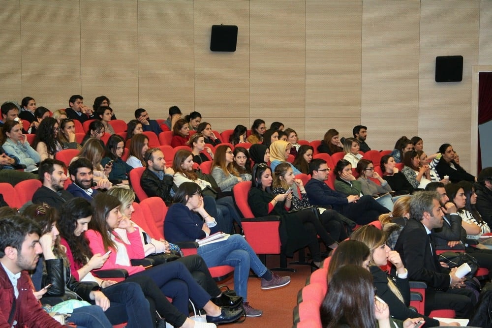 Kadın Hakları ve Aile İçi Şiddet” Konulu Sertifika Programı Devam Ediyor - 89