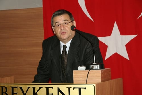 Spor Hukuku Katılım Belgesi Programı Başladı
 - 1