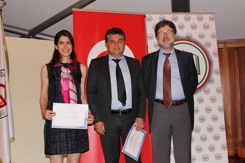 İş Hukukuna İlişkin Sorunlar Ve Çözüm Önerileri
 - 16