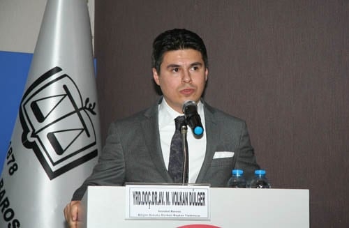 Bilişimin Ticaret Hukukuna Etkileri
 - 6