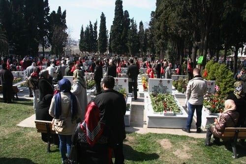 Çanakkale Şehitlerimizi Andık  

 - 33