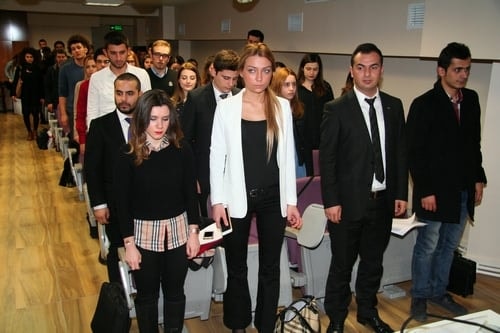 Hiç Bir Devlet Kendisini Savaş Suçlusu Olarak Görmüyor

 - 1