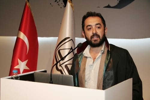 Ümit Kocasakal İstanbul Barosu Başkanlığına Yeniden Seçildi 

 - 187