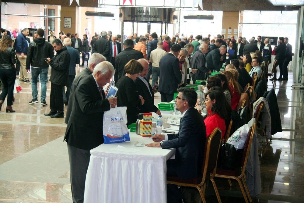 Başkan Durakoğlu Güven Tazeledi - 16