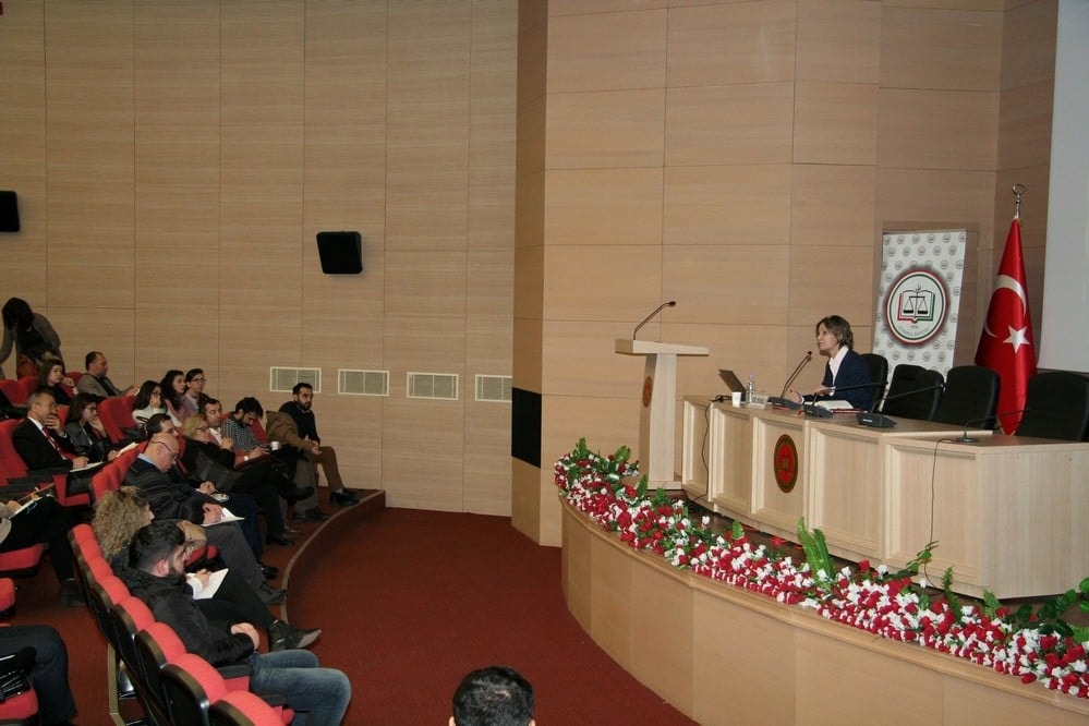 Kadın Hakları ve Aile İçi Şiddet” Konulu Sertifika Programı Devam Ediyor - 6