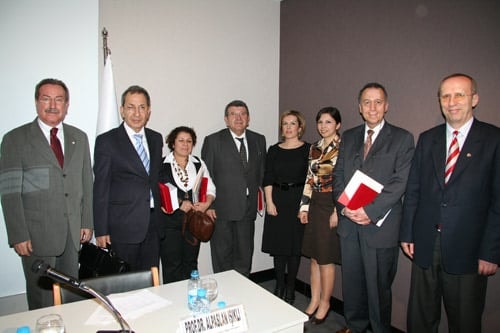 Sosyal Sigortalar Ve Genel Sağlık Sigortası Yasa Tasarısı İle

Nereye?
 - 16