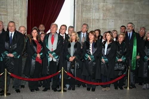 İstanbul Barosu Heyeti Anıtkabir’De Ata’Nın Huzurunda

 - 53