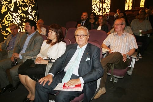 Türkiye Baroları Hayvan Hakları 1. Kurultayı
İstanbul’Da Yapıldı
 - 3