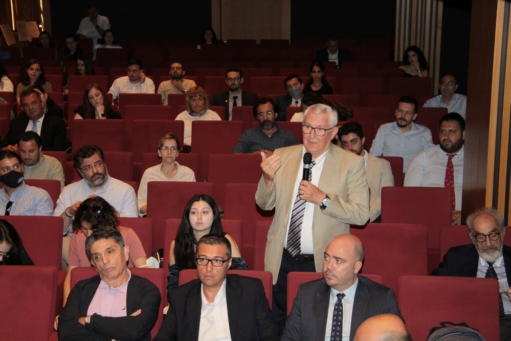 Türk Ticaret Kanunu Deniz Ticareti Hükümlerinin Değerlendirilmesi Sempozyumu - 19