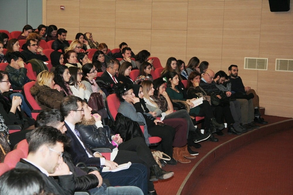 Kadın Hakları ve Aile İçi Şiddet” Konulu Sertifika Programı Devam Ediyor - 5