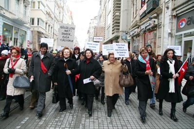 8 Mart Dünya Emekçi Kadınlar Günü Kutlandı - 30