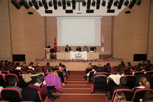 Sağlık Çalışanlarının Kadına Yönelik Şiddetin Önlenmesinde

Hukuki Ve Cezai Sorumluluğu 
 - 10