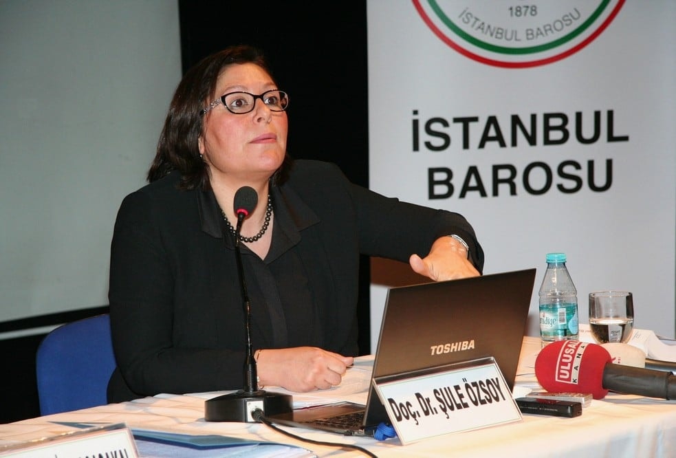 Hukuksal Gerçeklikler Bağlamında Anayasa Değişikliği - 61