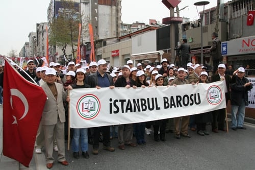 1 Mayıs Coşkuyla Kutlandı

 - 10