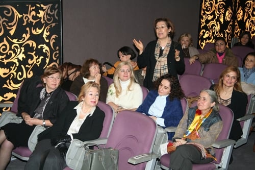 Türkiye’De Kadın - Erkek Eşitliği Demokrasi Sorunudur

 - 23