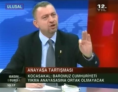 İstanbul Barosu Cumhuriyeti Yıkma Anayasasına Ortak Olmayacak
