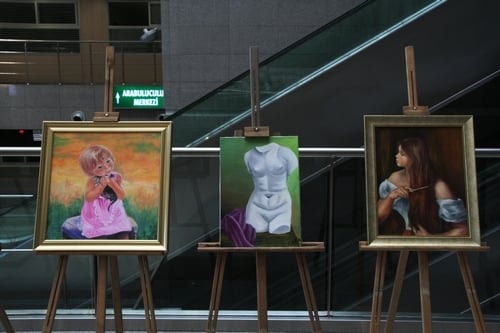 Avukatların Resim Çalışmaları Sergilendi
 - 34