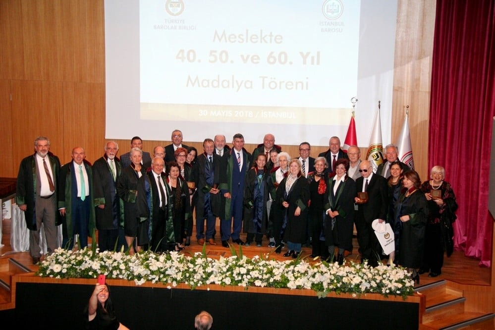 Meslekte 40, 50, 60 Yılını Dolduran 467 Meslektaşlarımıza Madalya Verildi - 391