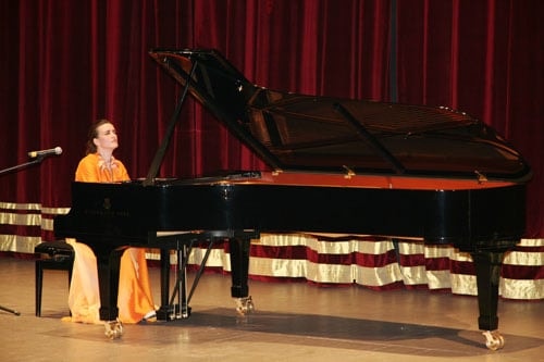 Anjelika Akbar’I Dinledik - 7