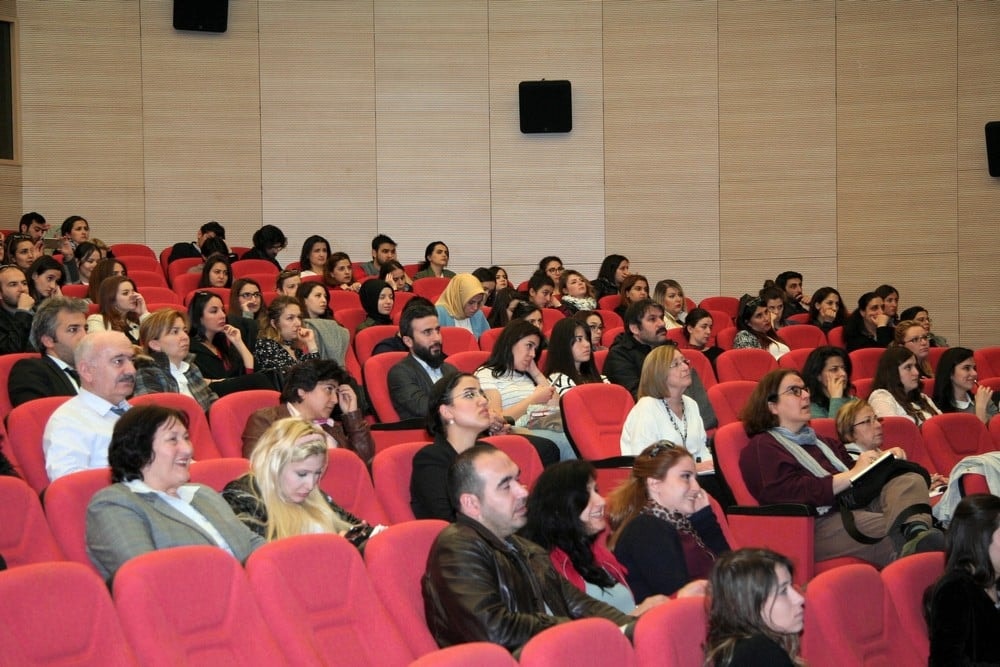 Kadın Hakları ve Aile İçi Şiddet” Konulu Sertifika Programı Devam Ediyor - 76