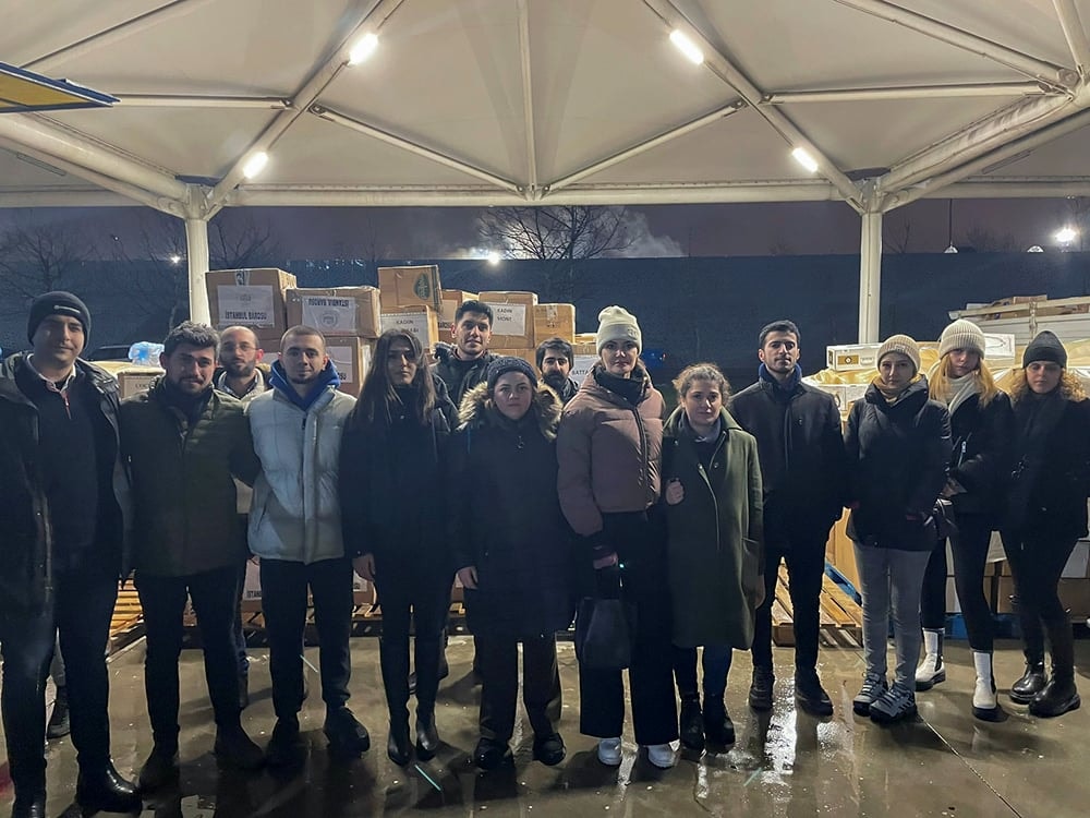 Deprem Bölgesi için Yardım Seferberliğimiz Sürüyor - 3