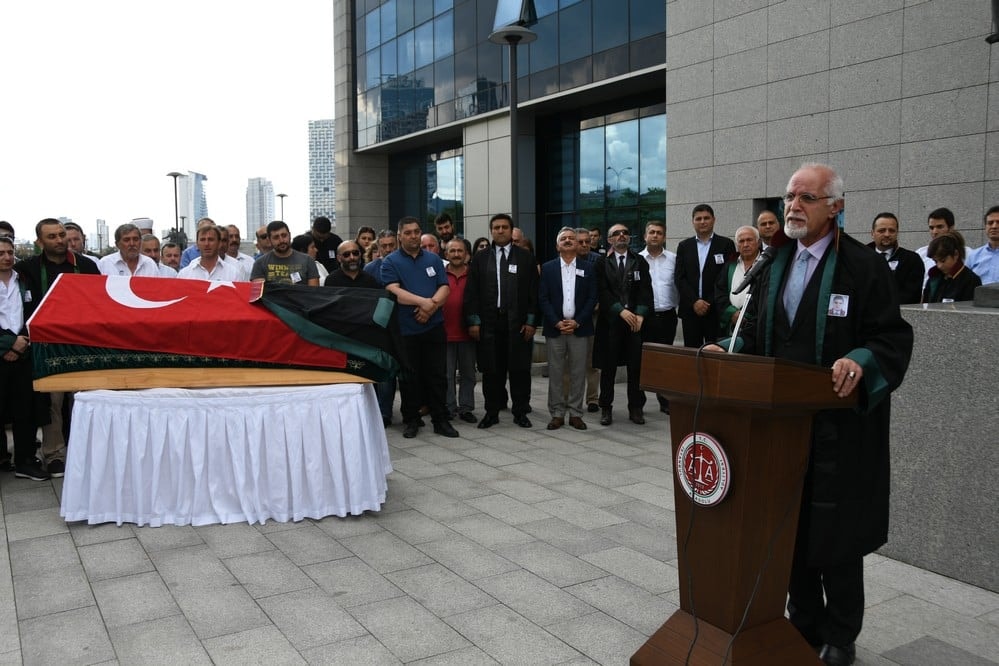 Avukat Hüseyin Yama'yı Son Yolculuğuna Uğurlandık - 2