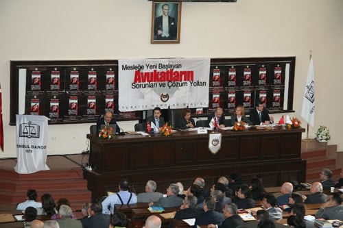 Mesleğe Yeni Başlayan Avukatların Sorunları Forumda Tartışıldı  - 29