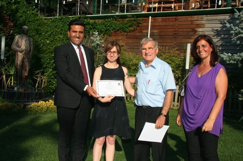 37. Dönem Hukuk İngilizcesi Ve Terminoloji Derslerine Katılanlara Törenle Belgeleri Verildi - 47