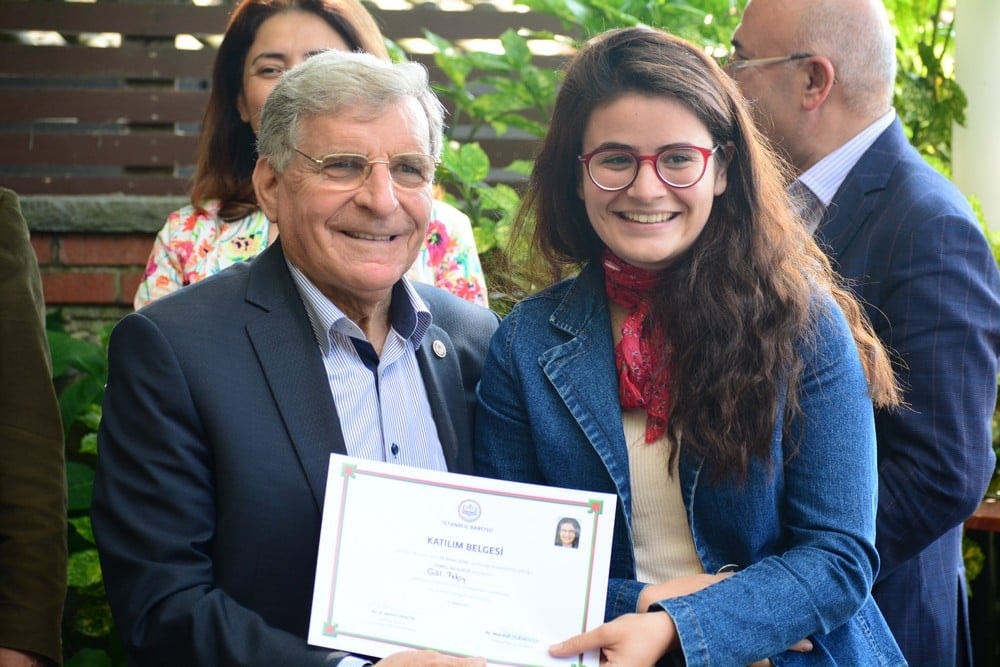 36. Dönem Hukuk İngilizcesi Ve Terminoloji Derslerine Katılanlara Törenle Belgeleri Verildi - 29