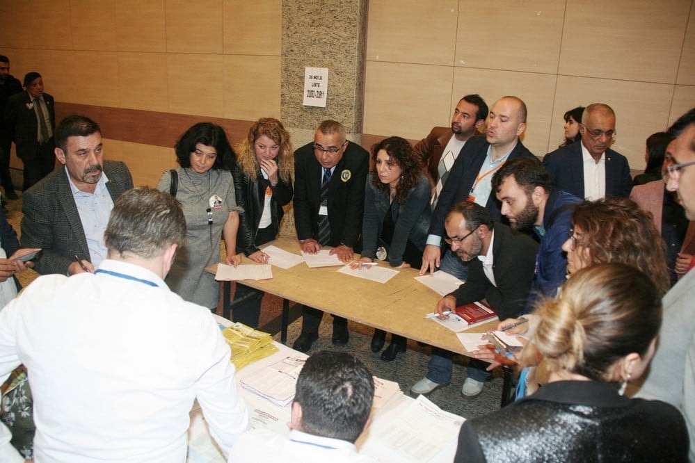 Başkan Durakoğlu Güven Tazeledi - 609