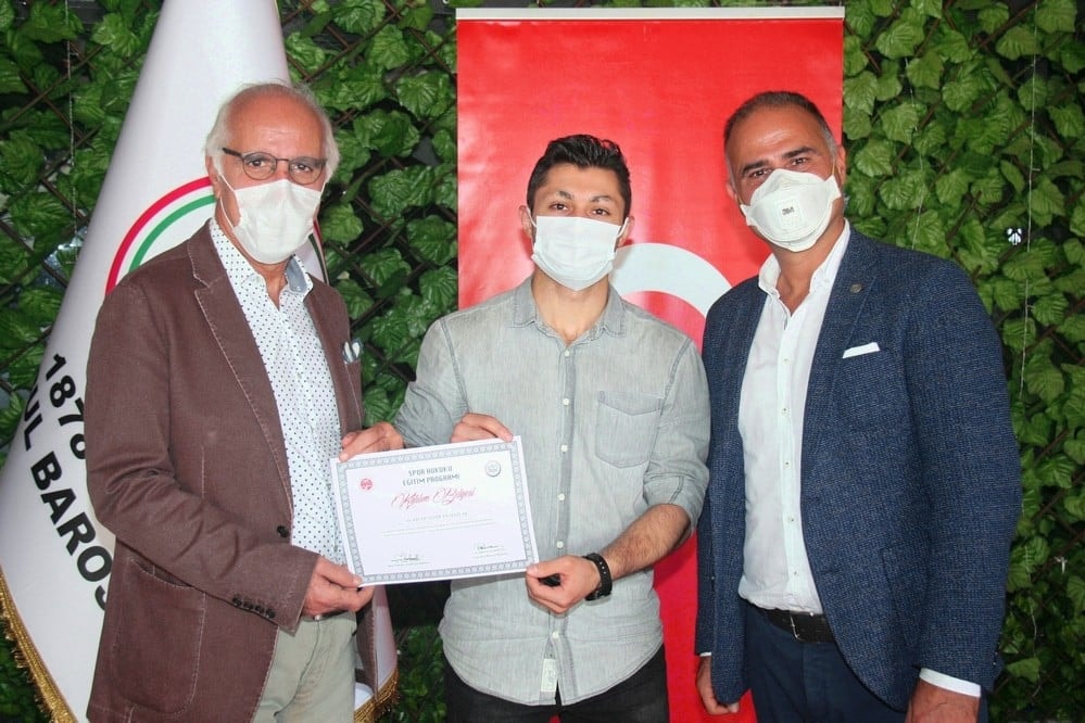 CMK ve Spor Hukuku Eğitimin Tamamlayanlara Sertifika Verildi - 58