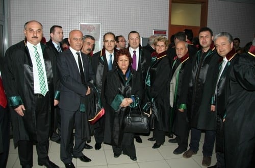 Savunmanın Ve Baronun Yargılandığı Dava Beraatla Sonuçlandı

 - 4