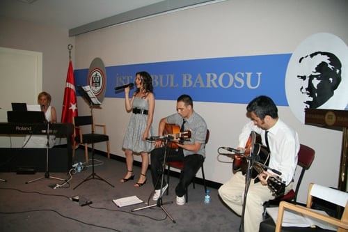 Baromuzda Hafif Müzik Esintisi - 7