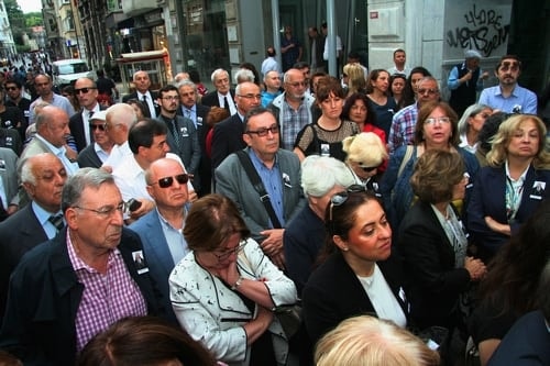 Av. Cengiz Kayıtmazer Son Yolculuğuna Uğurlandı
 - 37