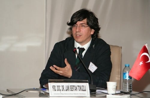 Ab -Türkiye Geri Kabul Anlaşması Ve Vize Serbestîsi

 - 33